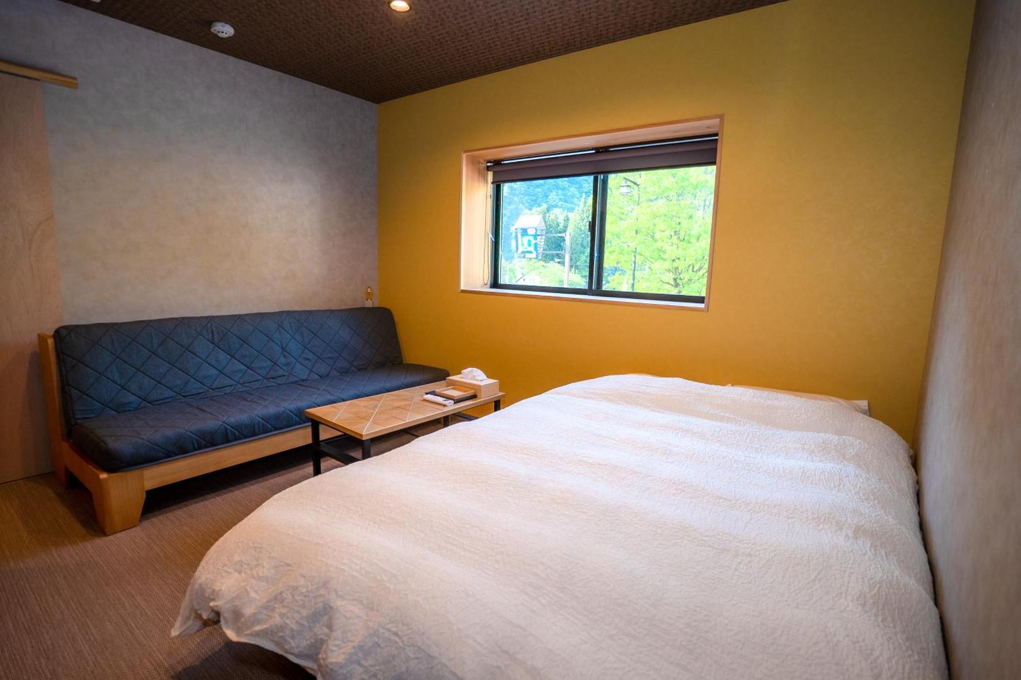 Locomotion Coffee And Bed Tateyama  Exterior foto